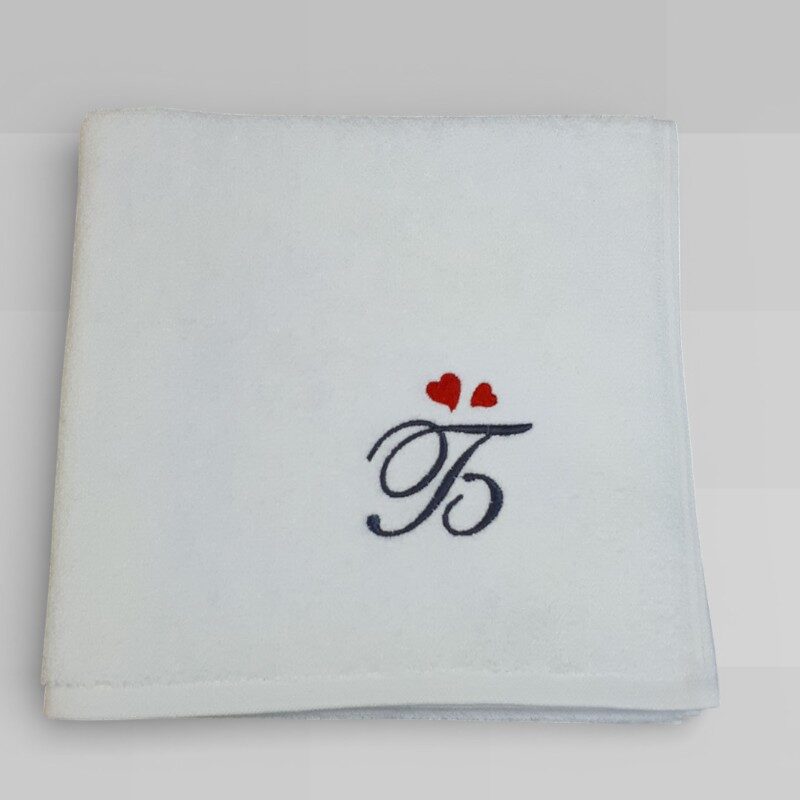 Рушник "Літера з сердечками"